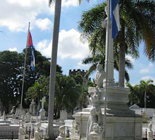 Friedhof Santa Ifigenia