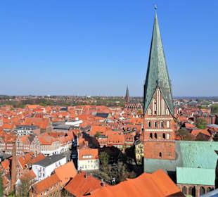 Blick vom Wasserturm über die Lüneburger Altstadt