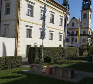 Paulinerkloster