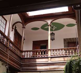Casa Cabrera