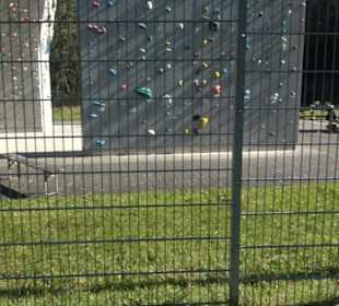 Außenkletteranlage im Engelhaldepark