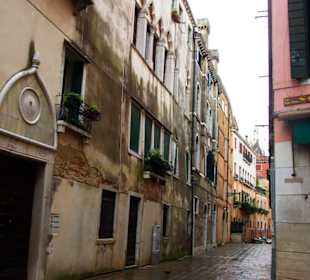 Sehr schöne Seitengasse Venedig