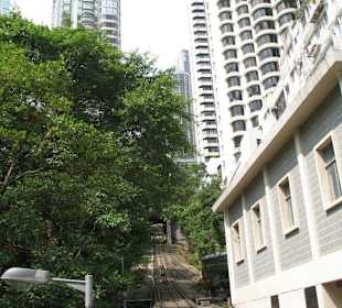 Steile Gleisführung zum Gipfel