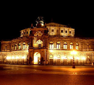 Nächtliche Semperoper