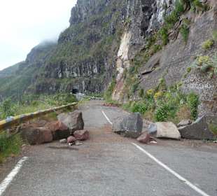 Straßenschäden ER110 