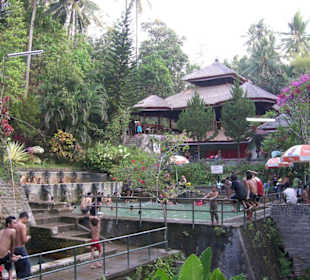 Die Schwefelquellen von Air Panas