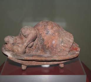 Steinzeitliche Statuette