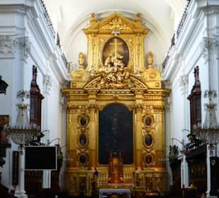 Heilig-Kreuz-Kirche: Innenansicht