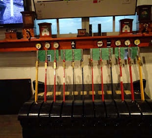 Im Lagerfundus des Museums