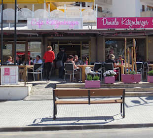Das neue Cafe/Shop seit März 2013