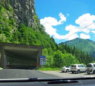 Der erste Tunnel, der geht ja noch
