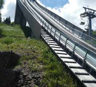 Bei den Skisprungschanzen im Kanzlersgrund