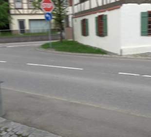 Brunnen am Rathaus Undingen
