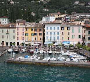 Kleiner Hafen am Gardasee