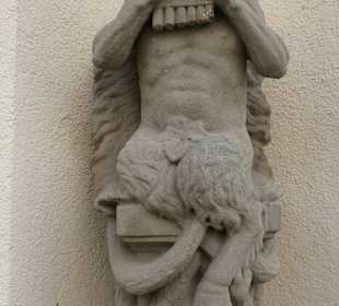 Pan, der griechische Hirtengott an der Wandelhalle