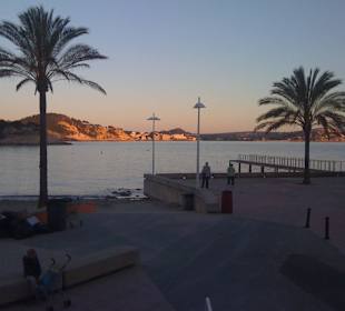 Strand/Bucht bei Sonnenuntergang