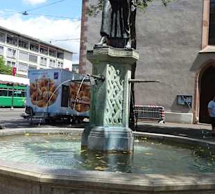 Claraplatz