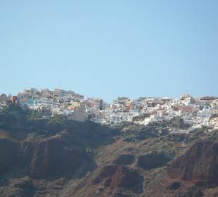 Île de Santorin vu de la mer