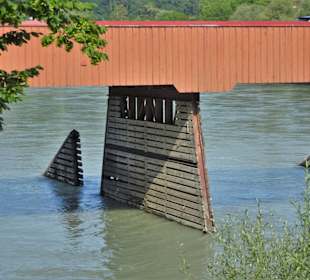 Pfeiler und Eisbrecher der Wasserburger Innbrücke