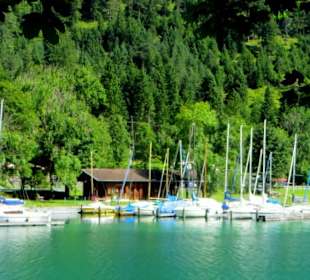 Restaurant und Bootsanlege