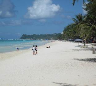 White Beach; Zoom vSnN