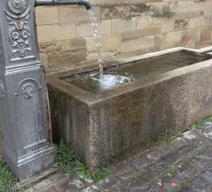 Skulptur Hafner und Wassermädchen 