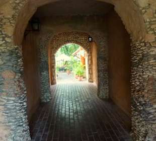 Altos de Chavon