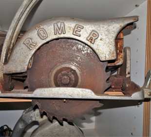 Rundgang durch das Tischlerei-Museum