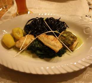 Piatto tedesco al ristorante famoso