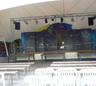Mini Club am Pool