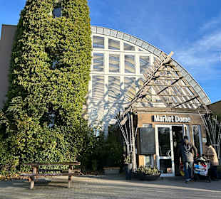 Eingang Market Dome 