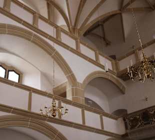 Blick auf die Emporen