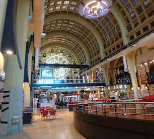 Teilansicht der Shopping-Mall