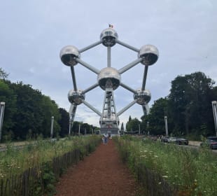 Das sehr schöne Atomium aus der Weltausstellung vo