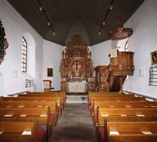 Blick in das Kirchenschiff