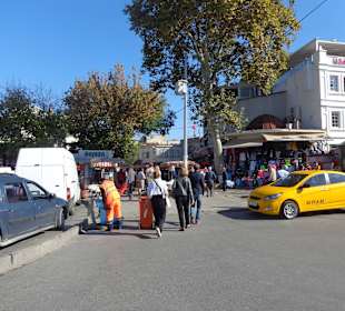 Divan Yolu Cd im Bereich des Großen Bazars