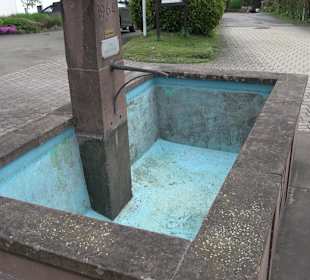 Kraibrunnen am Rathaus Dietersweiler