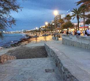 Abends an der Promenade