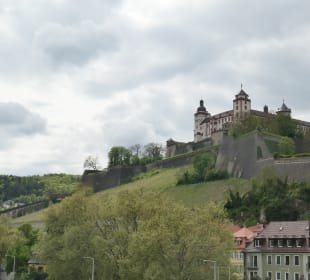 Bei einem Bummel durch die Altstadt von Würzburg