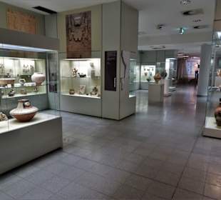 In den Räumen des Hetjens-Museums