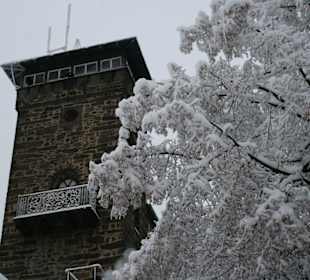 Turm im Winterkleid