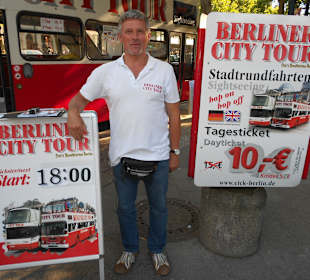 Der nette Reiseleiter