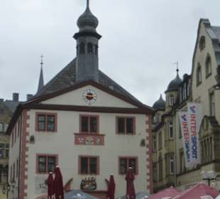 Das Alte Rathaus am Marktplatz von Bad Kissingen