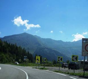 Achtung Abfahrt LKW gesperrt