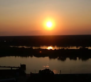 Sonnenuntergang über dem Mississippi