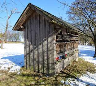 Bienenhaus im Außengelände