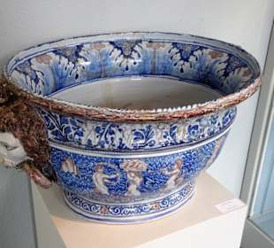 Exponate aus dem Hetjens-Museum