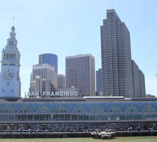 Skyline von San Francisco vom Ausflugsboot aus