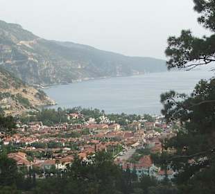 Blick auf den Ort Ölü-Deniz