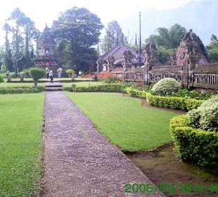 Im Botanischen Garten